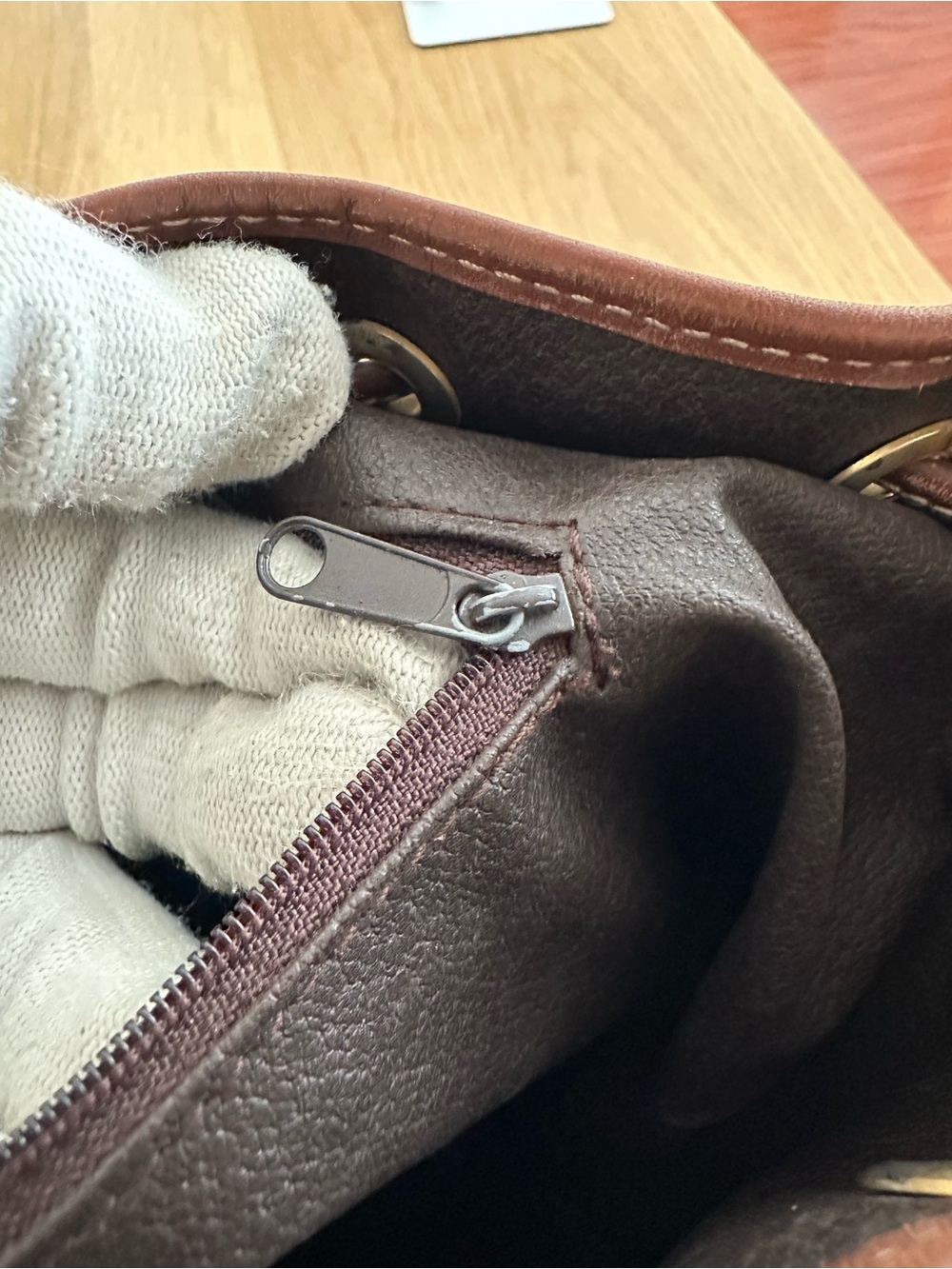 Burberry Bucket Bag with COA - Picture 13 of 15